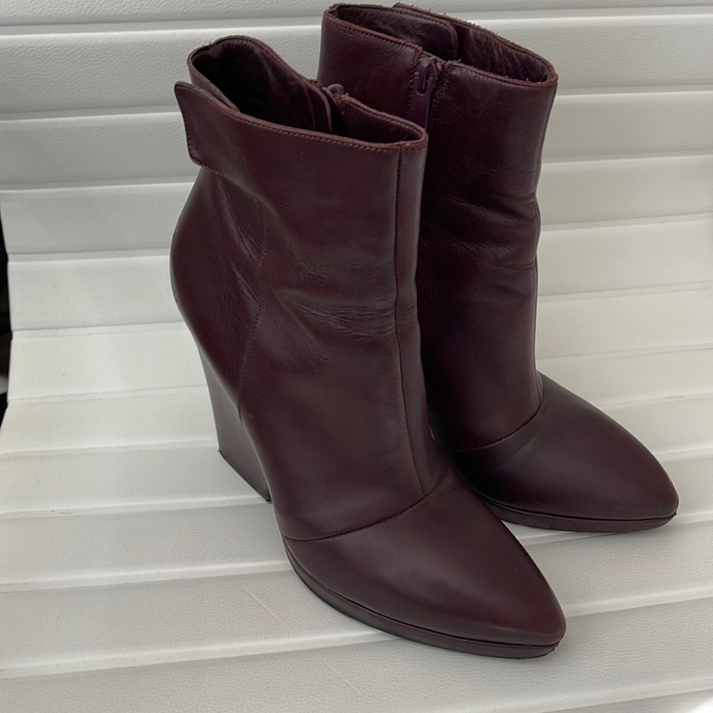 Vince Luisa Oxblood Booties